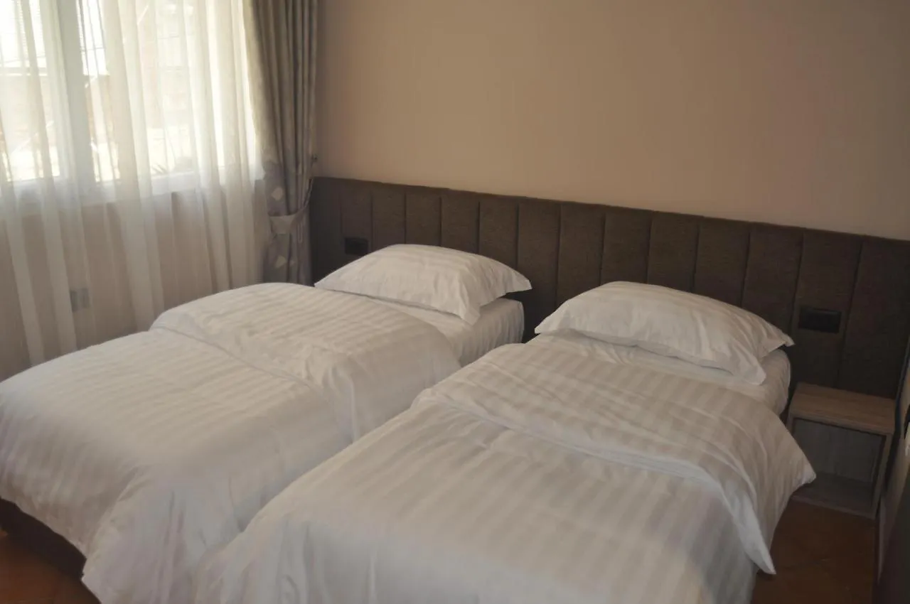 Bliri Myslym Shyri Apartment Tirana Albania